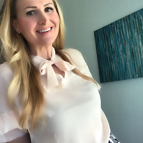 Jenna Cream Chiffon Ruffle - Picture 4 of 6